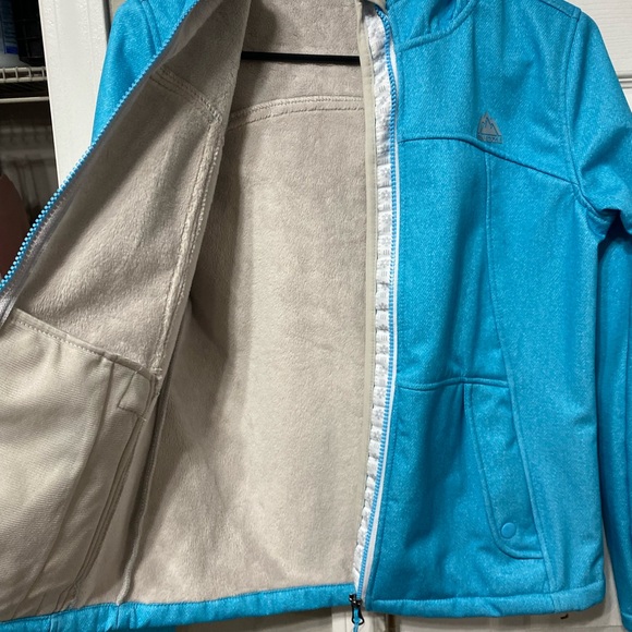 Brand New Snozu Coat - Picture 3 of 4